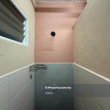 Beautiful House I-Park Apartment Sg Ara for sale