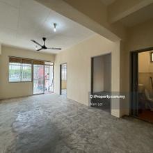 Taman Tan Sri Yaacob 2-Bedrooms Shop Apartment For Sale