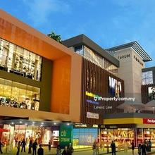Retail space for Sale