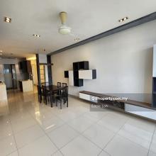 Fully renovated unit in Green Park Residence
