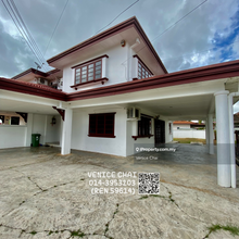 Double Storey Semi D House For Sale in Miri 