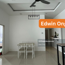 Nice Fully Furnished and Renovated Unit at Jelutong for Rent