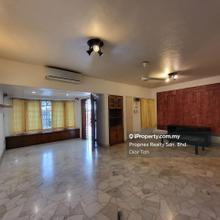 Terrace house for Sale