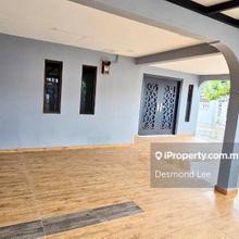 Desa Cemerlang/ 2 Storey Low Cost/ 14x55 Corner/ Renovated Unit 