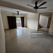 Duplex unit, extended second floor