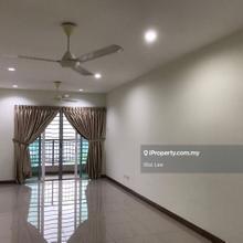 High Floor KLCC View Unit For Sale 