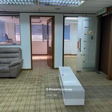Renovated office with lift @ Bandar Tasik Selatan, Sg Besi