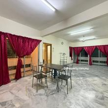 Non Bumi Lot, Two Balcony , Kitchen Cabinet ,Below Market Value 