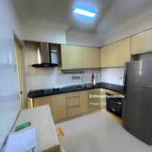 Short walk to MRT station, amenities, business center @ Cova Suite