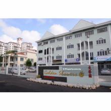 Freehold Gated Guarded Golden Shower Condo Ruby Klebang Melaka