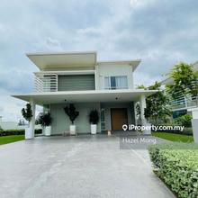 Waterfront bungalow super low density mansion design 