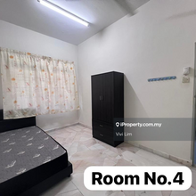 Kluang Room For Rent (Only for Female) Fully Furniture