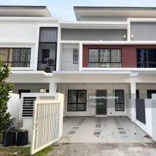Free hold , Double storey landed house