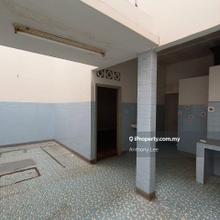 Single Storey Kampung Lapan Bachang Melaka