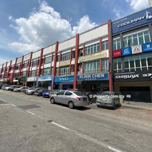Bukit Serdang@ Merchant Avenue@ Ground Floor For Rent