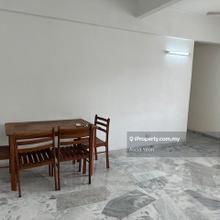 Near Wawasan LRT Station, School and Amenities