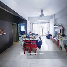 Walking distance to Mrt station 