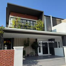 2 Storey Bungalow Size's Semi D at Ipoh South Near Seri Botani