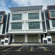 Brand new Shop for Rent