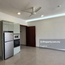 Muze (Rare) Town View 1098sf 3 Carpark Partially Furnished for Sale