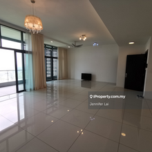 Tropicana Grande,Persiaran Golf, 4 plus 1 room unit Good condition