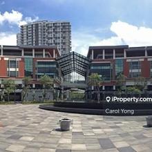 Tenanted SOHO Unit in Plaza Arkadia for Sale
