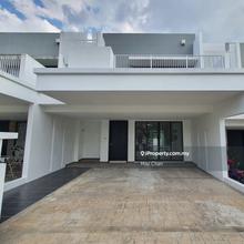 2 storey Superlink Jade Hills Kajang