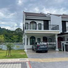 Corner lot semid super view peranakan straits 