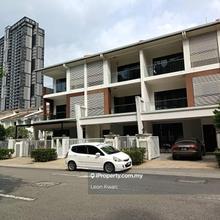 Avens Residence 3-Storey Landed House for rent