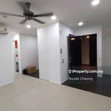 Arcoris Soho Practical Partially furnished Unit For Rent - Rm 2500