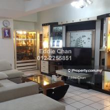 Fully Renovated, Fully Furnsihed, Freehold, Spacious, Strategic Loc