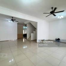 Bukit Tinggi 2 Beside Aeon 2.5 Sty 24x70 Kitchen Extended Good Conditi