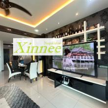 Nicely Renovated Vertiq 1087sf Move In Condition Sea View