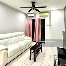 Incredible Deal: Spacious Unit for Immediate Residence or Investment!