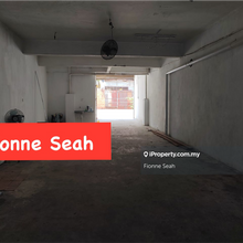 Ground floor shoplot for Rent At Lebuh Victoria Georgetown