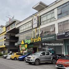 Galleri Klang Sentral End Lot ,3 Storey Shop Office For Sale Rm 1.98 m