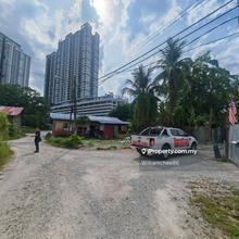 Facing main road, Industrial title, very convenient location, Batu 9, 