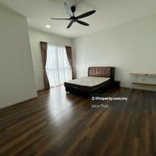 Sqwhere sungai buloh big master room available now