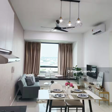Good condition unit for sale, ready tenant sunway monash taylor