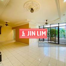 Good deal unit in Pearl Garden, call now for arrangement.