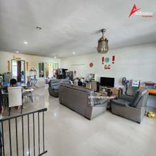 Double Storey Intermediate House @ Taman Hillsdale, Kota Padawan