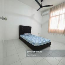 Bintawa Riverfront 3 bedroom unit for rent