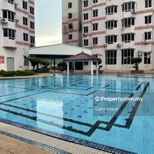 Below Market Value Greenlane Heights High Floor Corner Unit For Sales