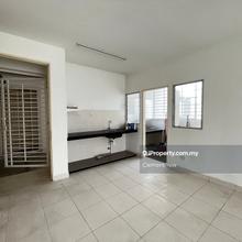 Well maintained basic unit, with lights, fans & grill