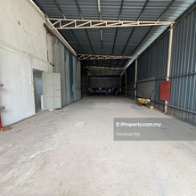 Sungai Choh Warehouse, Bukit Beruntung, Rawang
