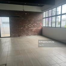 Roof Top Semi Open Office @ Taman Equine, Seri Kembangan For Rent