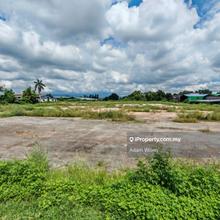 Square Shape Vacant Industrial Land Prime Location Bakar Arang