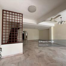 Good Renovated Condition, Flatline No-Split