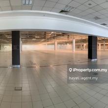 Freehold Exclusive Mall and Huge parking Bays Melaka