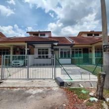 To own a home in Simpang Renggam